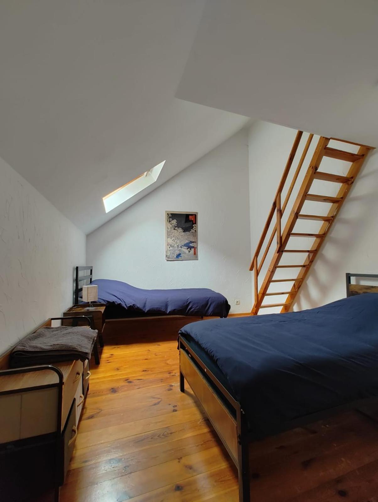 Cosy Appartement 2 Chambres Pont-de-l'Arche Ngoại thất bức ảnh